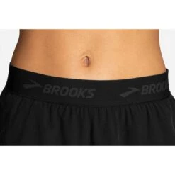 Women's Chaser 3" Shorts - Black/Brooks -QQ Styles 221463 006 D1 Chaser 3in Short