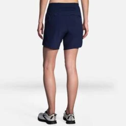 BROOKS Women's Chaser 7" Short - Navy -QQ Styles 221466 451 MB Chaser 7in Short CF F21
