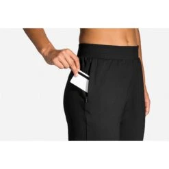BROOKS Women's Momentum Thermal Pant - Black -QQ Styles 221500 001 D1 Momentum Thermal Pant