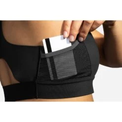 BROOKS Women's Drive 3 Pocket Run Bra - Black 9 BROOKS Women's Drive 3 Pocket Run Bra - Black -QQ Styles 350080 001 D2 Drive 3 Pocket Run Bra