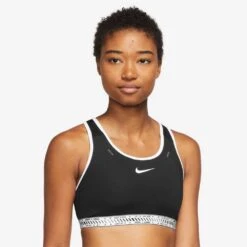 Nike Women's Swoosh On The Run Bra - Black