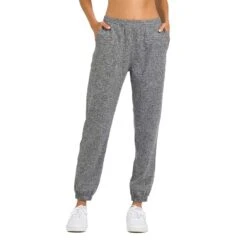 Vuori Women's Boyfriend Jogger - Heather Grey