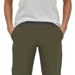 Patagonia Women's Happy Hike Studio Pant - Basin Green 10 Patagonia Women's Happy Hike Studio Pant - Basin Green -QQ Styles webimage E29BDAD3 2B26 4C55 9374C8953AA0FBB6